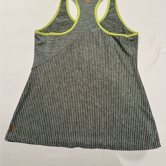 Lucy long length striped exercise tank - Picture 3 of 4